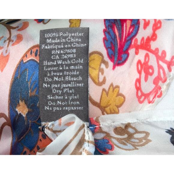 Vince Camuto Colorful Floral Oblong Scarf - Picture 4 of 5